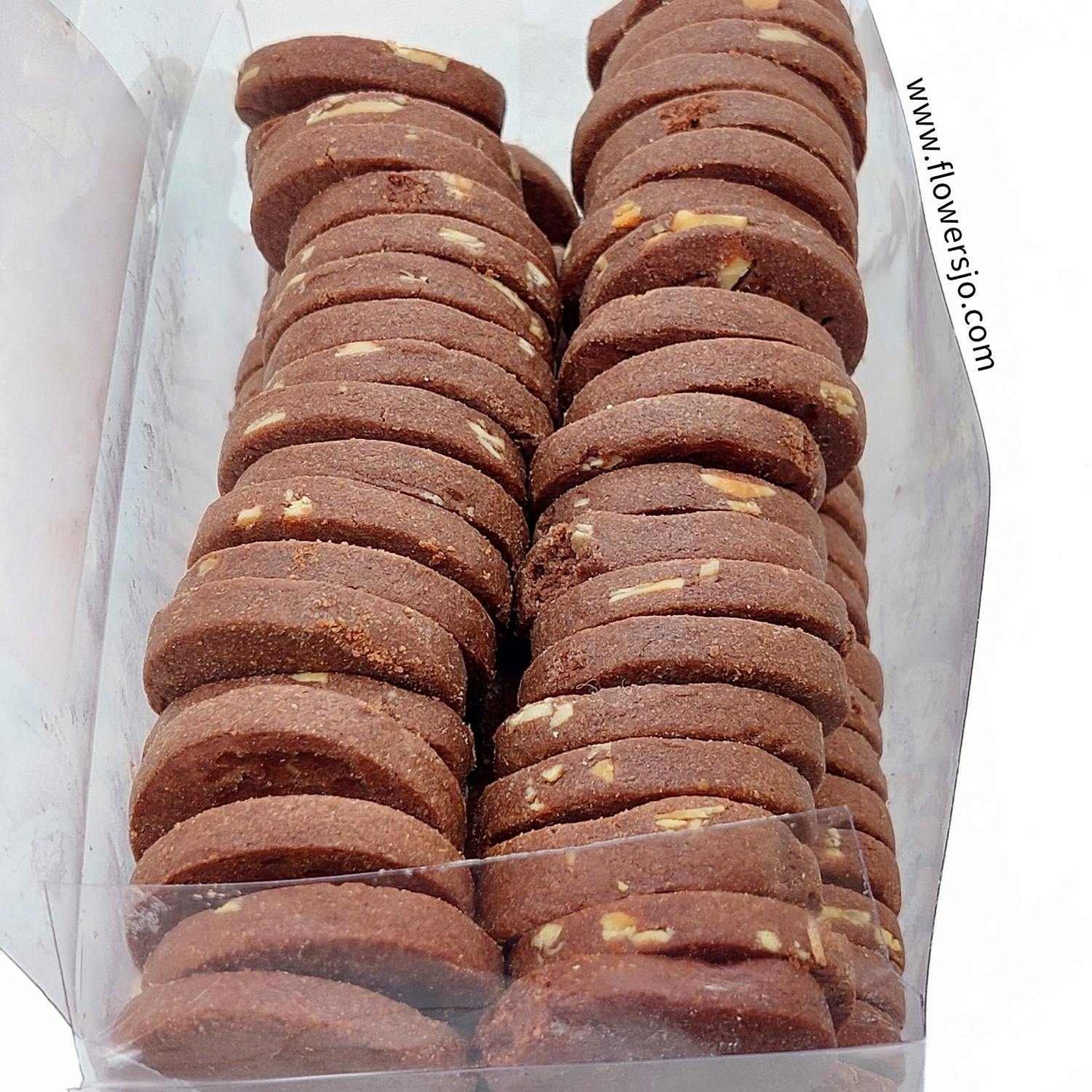 Almond Chocolate Petit Four by Secrets