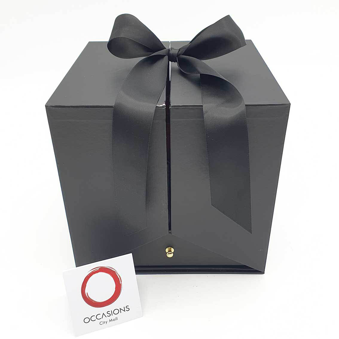 Surprise Roses Box With Chocolate - Black