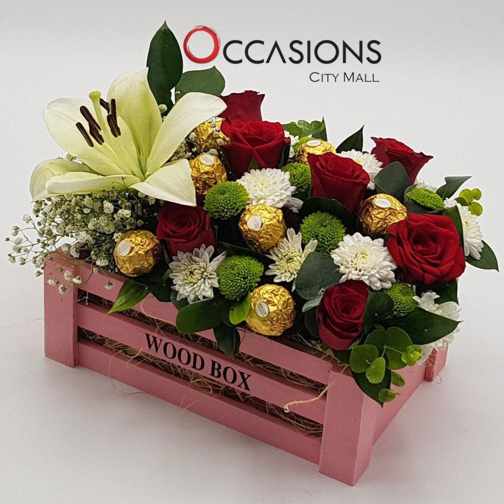 Pink Wood Box Flowers & Ferrero Flower send_delivery_Amman_Jordan
