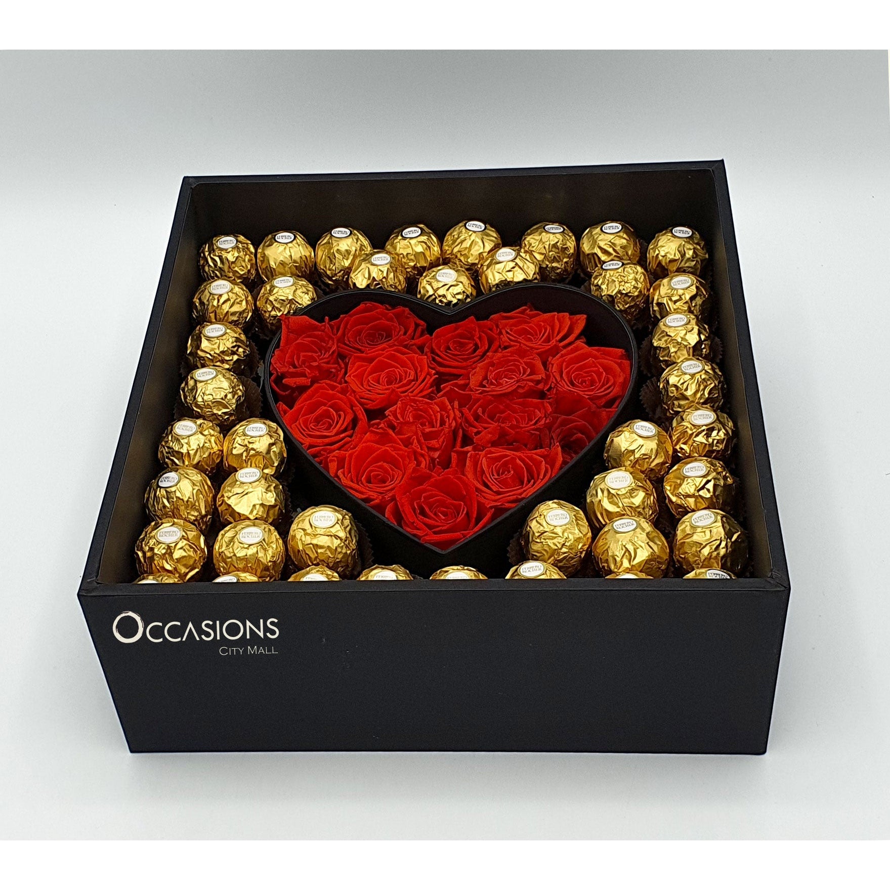 Blooming Love Ferrero & Roses Arrangement (Large)
