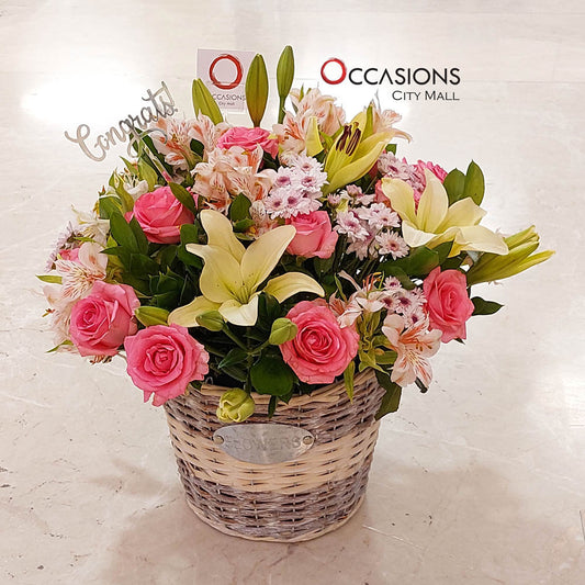 Straw Basket - send this special gift to Amman Jordan, ordered online from the best gift shop in Jordan
